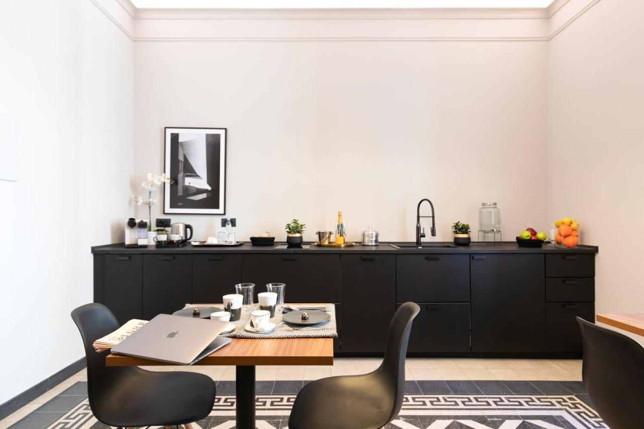 Affittacamere Foresteria Di Piazza Cavour - Luxury Suites&guest House *